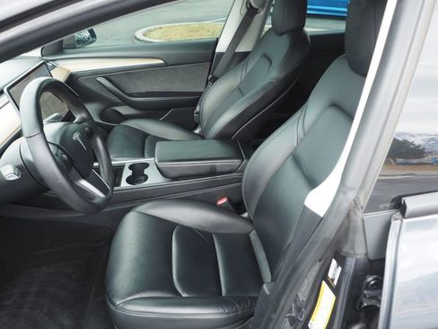 Used 2021 Tesla Model 3 Long Range image 13