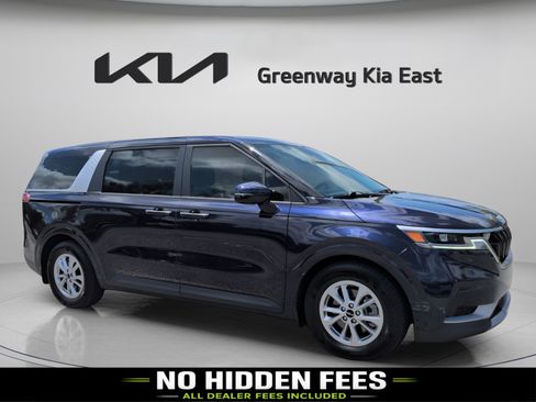 Certified 2024 Kia Carnival LX FWD image 1