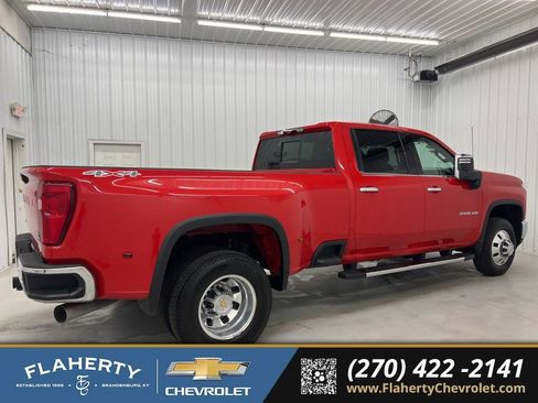 Used 2024 Chevrolet Silverado 3500 LTZ w/ LTZ Plus Package AWD/4WD image 2
