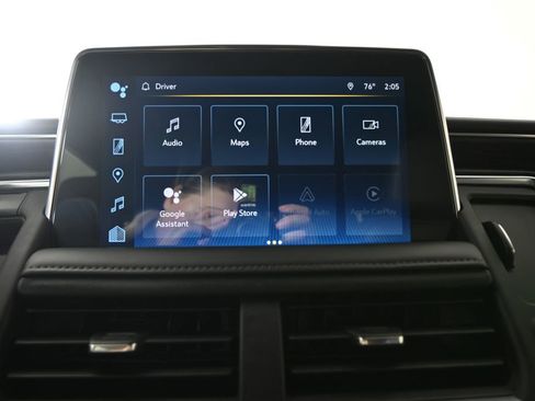 Used 2023 Chevrolet Suburban LT w/ Max Trailering Package AWD/4WD image 27