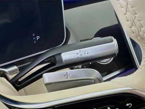 Used 2023 Mercedes-Benz S 500 S 500 image 14