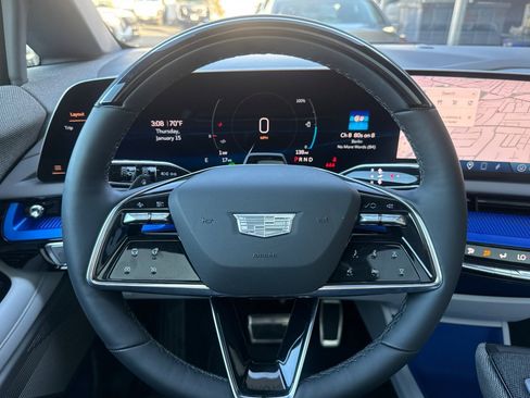Certified 2025 Cadillac Optiq Luxury 1 image 31