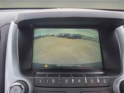 Used 2016 Chevrolet Equinox LT w/ Convenience Package image 12