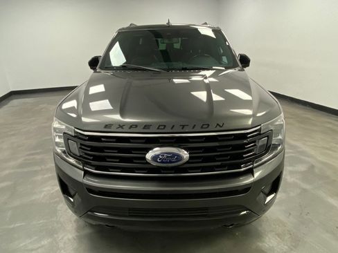 Used 2021 Ford Expedition Max Limited image 9