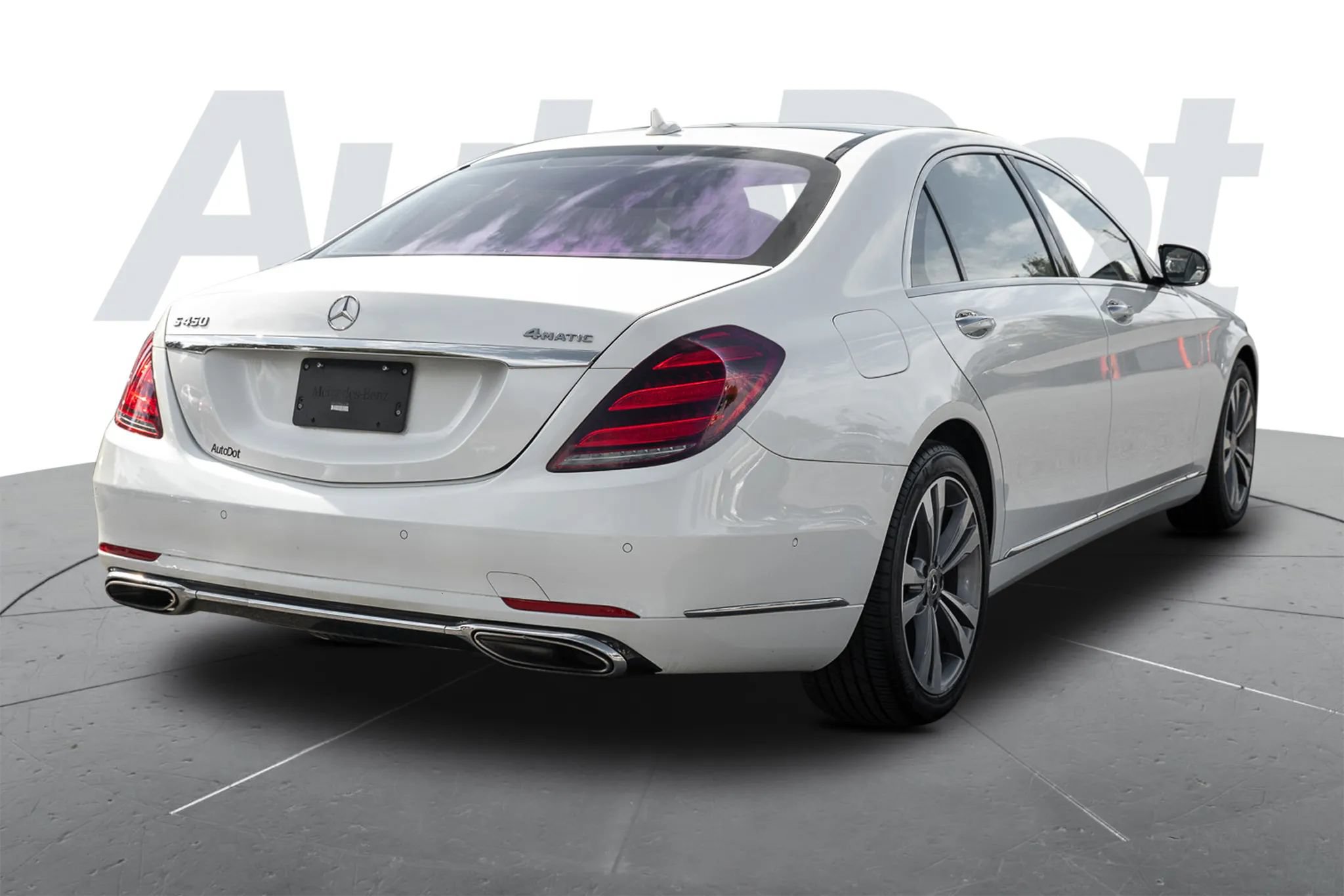 Used 2018 Mercedes-Benz S 450 4MATIC Sedan image 3
