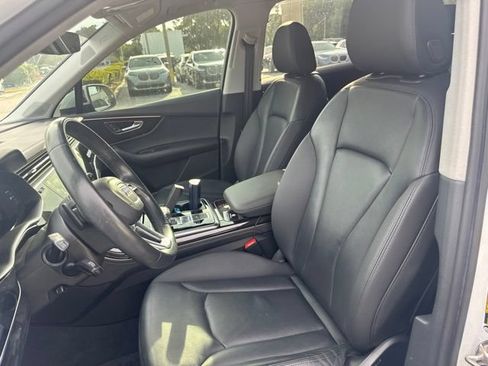 Used 2023 Audi Q7 3.0T Premium Plus AWD/4WD image 15