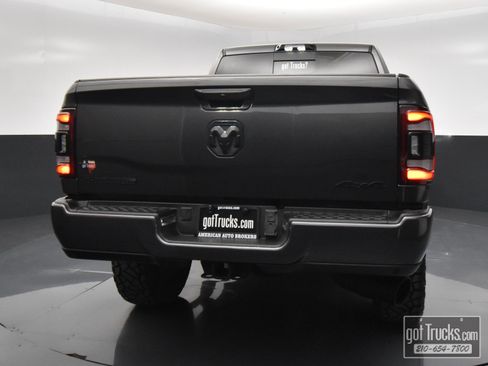 Used 2022 RAM 2500 Laramie AWD/4WD image 6