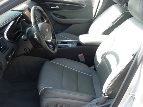 Used 2014 Chevrolet Impala LTZ image 24