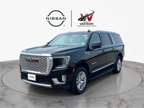 Used 2024 GMC Yukon XL Denali AWD/4WD image 4