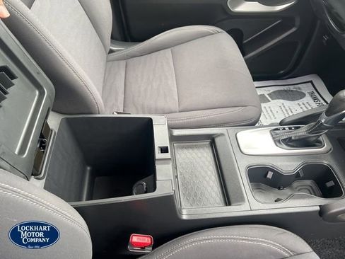 Used 2022 Nissan Frontier SV w/ Technology Package image 29