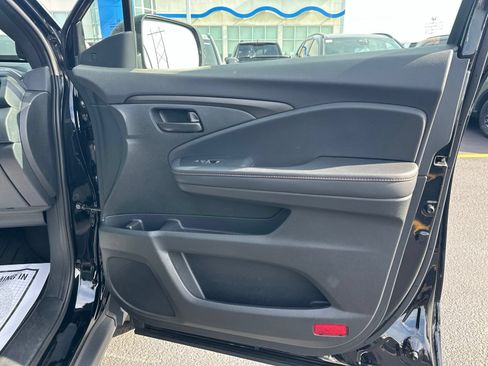 Used 2024 Honda Ridgeline TrailSport image 42