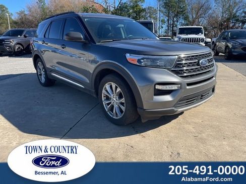 Certified 2023 Ford Explorer XLT w/ Equipment Group 202A image 1