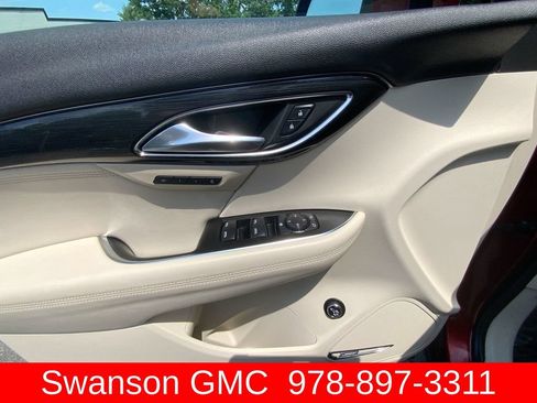 Certified 2022 Buick Envision Essence w/ Technology Package I FWD image 23