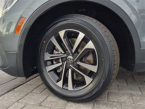 Certified 2024 Volkswagen Tiguan S image 32