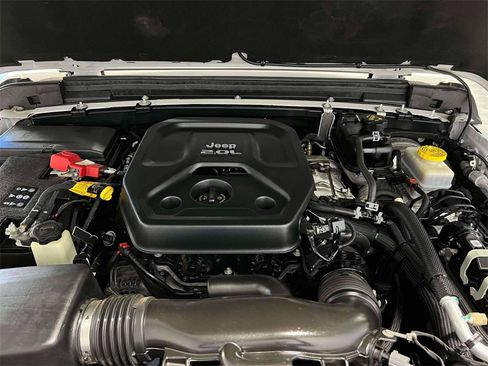 Used 2021 Jeep Wrangler Unlimited Sport S image 35