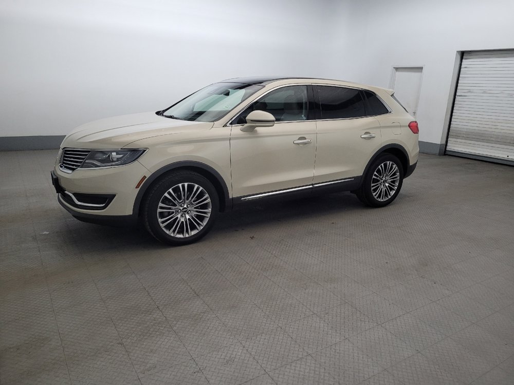 Used 2016 Lincoln MKX Reserve w/ Climate Package AWD/4WD image 2