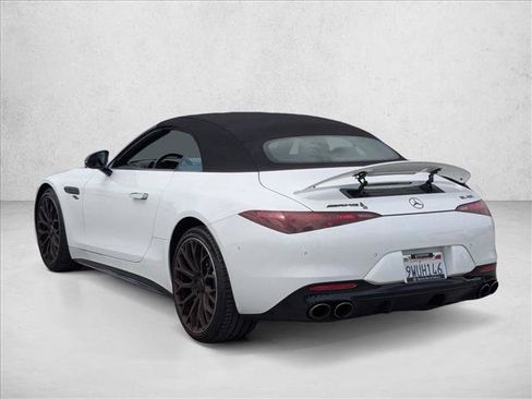 Used 2024 Mercedes-Benz SL 43 AMG image 7