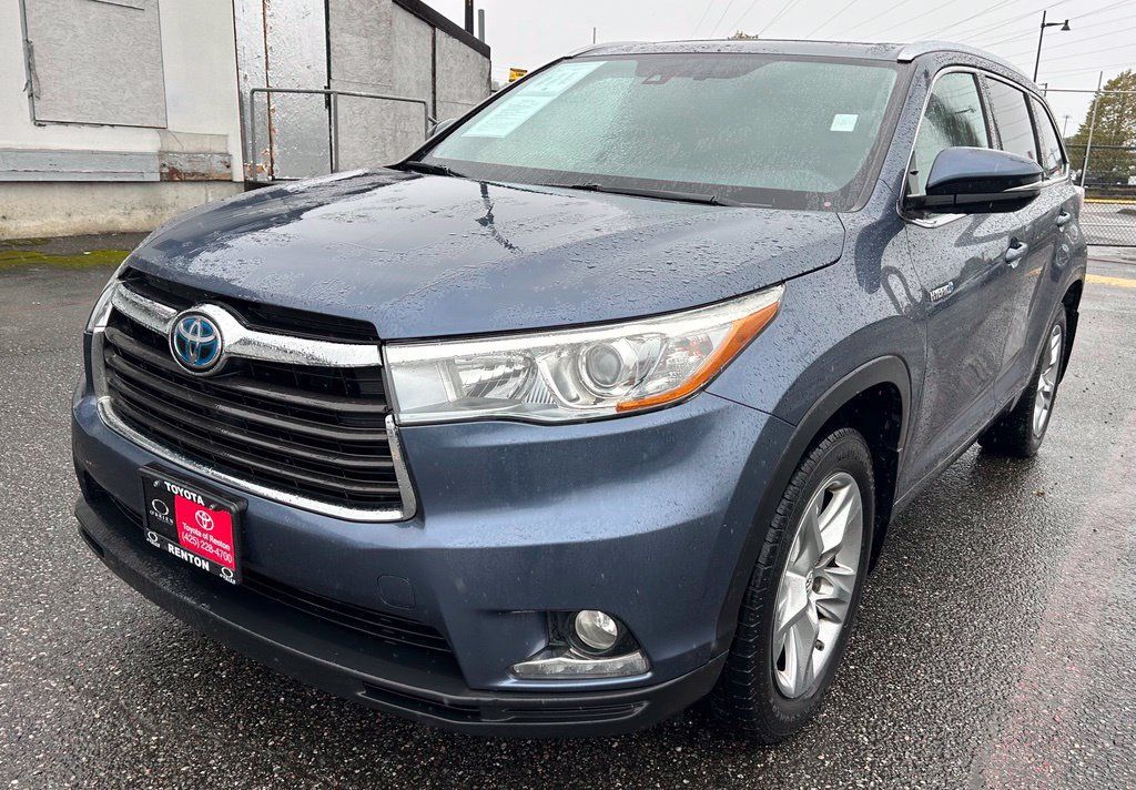 Used 2015 Toyota Highlander Limited Platinum AWD/4WD image 1