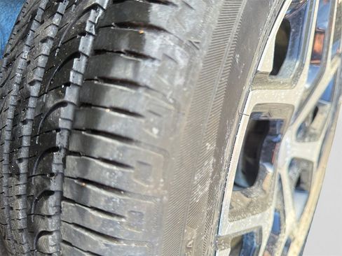 Certified 2024 Jeep Compass Limited image 19