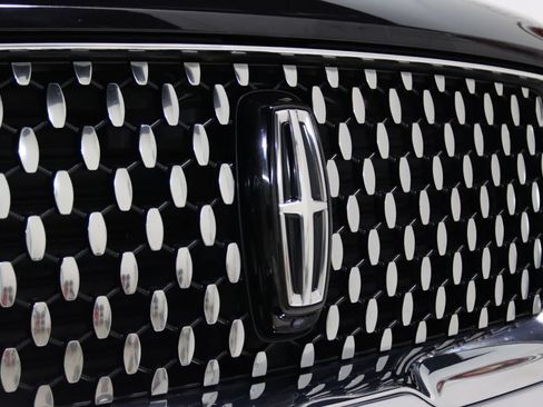 Used 2024 Lincoln Navigator L Black Label AWD/4WD image 24