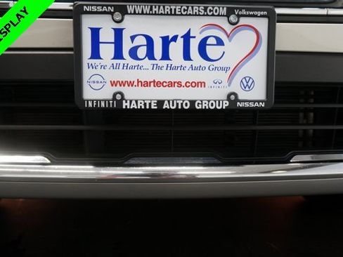 Certified 2022 Nissan Rogue Platinum w/ Head-Up Display Package image 75