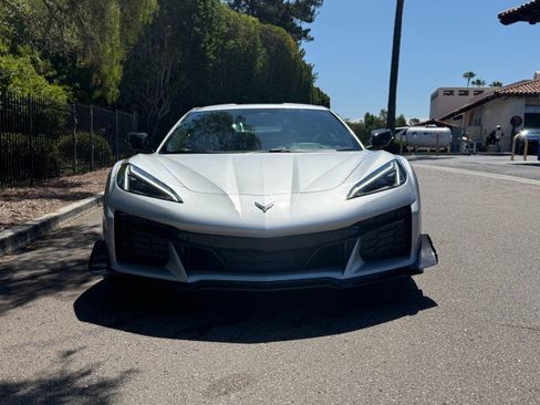Used 2026 Chevrolet Corvette Z06 RWD image 7