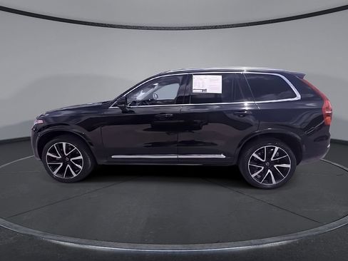 Used 2023 Volvo XC90 B5 Plus w/ Protection Package Premier AWD/4WD image 5