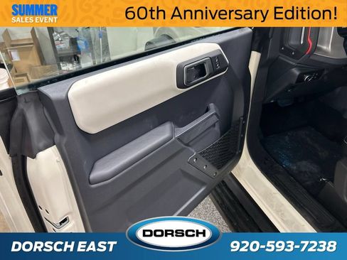 New 2026 Ford Bronco Outer Banks w/ Sasquatch Package AWD/4WD image 11