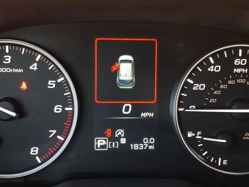 Certified 2025 Subaru Crosstrek 2.0i Premium w/ Convenience Package #2 image 32