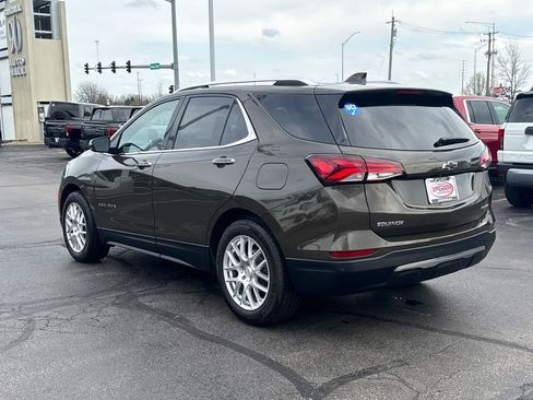 Used 2023 Chevrolet Equinox Premier image 9