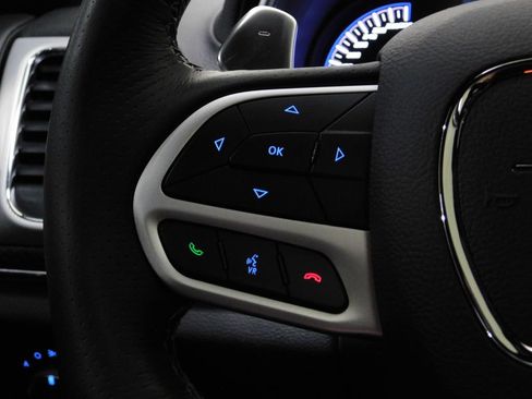 Used 2021 Jeep Grand Cherokee SRT image 43