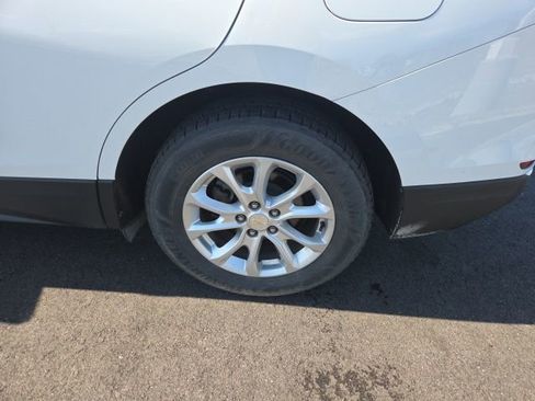 Used 2019 Chevrolet Equinox LT image 15