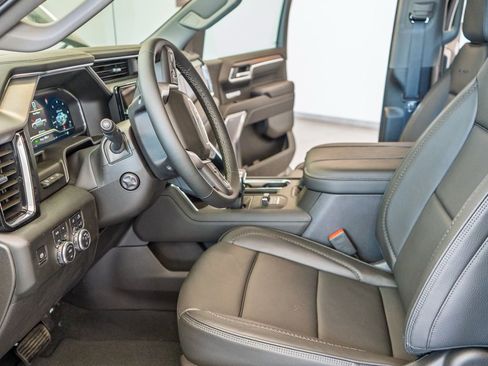 New 2025 GMC Sierra 1500 Denali w/ Denali Reserve Package image 12