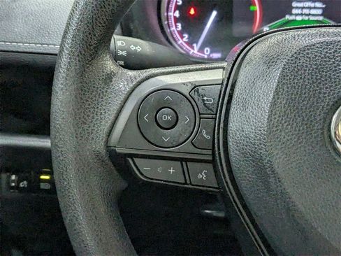 Used 2023 Toyota RAV4 LE image 16