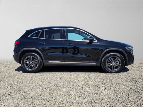 Used 2026 Mercedes-Benz GLA 250 image 2