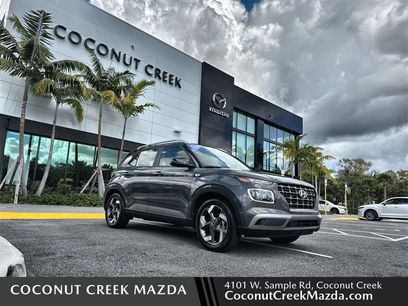 Used 2024 Hyundai Venue Limited