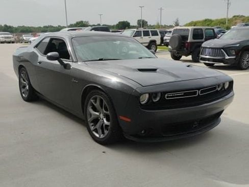 Used 2015 Dodge Challenger SXT Plus w/ Premium Sound Group RWD image 1