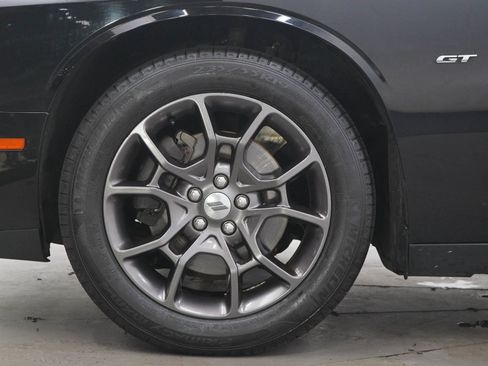 Used 2018 Dodge Challenger GT w/ Driver Convenience Group AWD/4WD image 25