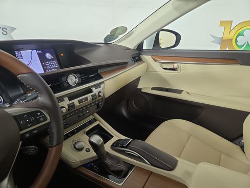 Used 2018 Lexus ES 350 image 25