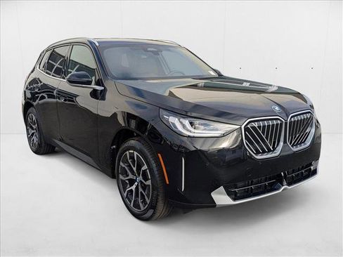 Used 2025 BMW X3 xDrive30i w/ Convenience Package image 6