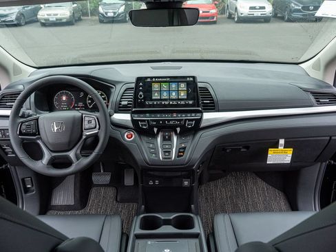 New 2026 Honda Odyssey EX-L image 17