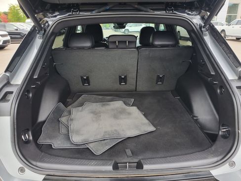 Used 2025 Chevrolet Equinox EV LT w/ Convenience Package II FWD image 7