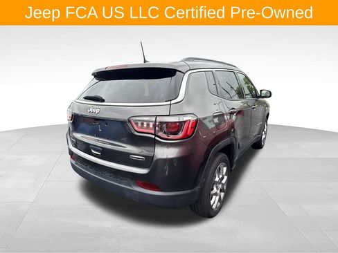Used 2023 Jeep Compass Latitude AWD/4WD image 2