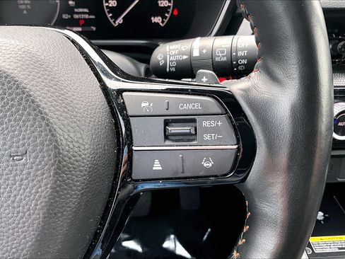 Used 2025 Honda CR-V Sport Touring image 18