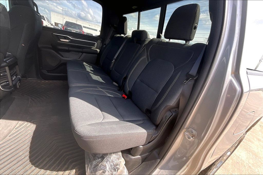 Used 2022 RAM 1500 Big Horn RWD image 26