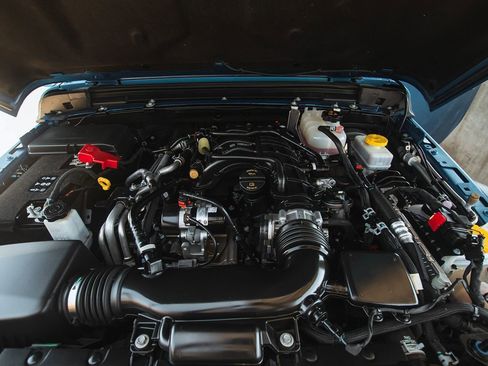 Used 2023 Jeep Wrangler Sport S image 28