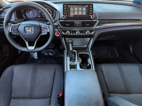 Certified 2018 Honda Accord EX image 17