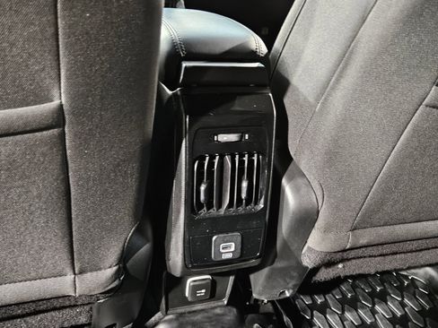 Used 2025 Jeep Compass Sport AWD/4WD image 36