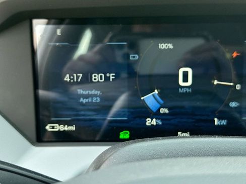 New 2027 Chevrolet Bolt RS FWD image 21