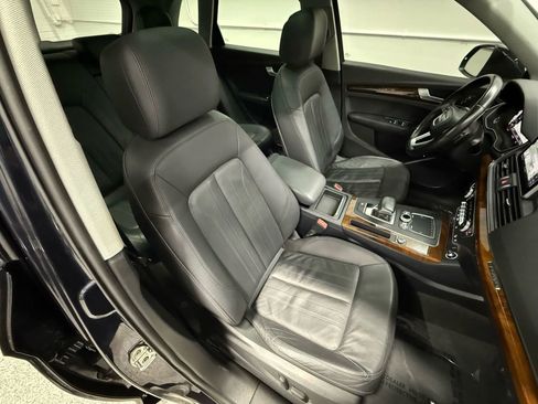 Used 2018 Audi Q5 2.0T Premium Plus w/ Premium Plus Package image 39